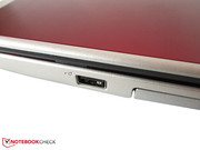 Insgesamt sind vier USB-Ports vorhanden (2x USB 3.0).