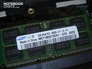2x 2 GByte DDR3-8500 Arbeitsspeicher sind bereits verbaut