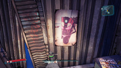 An den Wänden findet man amüsante Poster.