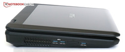 Linke Seite: 2x USB 3.0, Kartenleser, USB 3.0