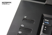 Die Pfeiltasten dienen auch als Multi-Media-Keys.