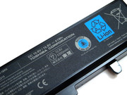 Der 61Wh Lithium-Ionen Akku sorgt für eine gute Akkulaufzeit.