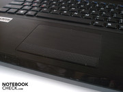 Im Dunkeln lässt sich das Touchpad nur schwerlich erkennen.