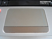 Das Touchpad ist horizontal wohl dimensioniert