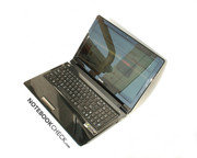 Das Asus UL50VF ist ein dünnes und leichtes 15.6" Multimedianotebook.