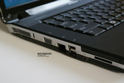 Nur zwei USB Ports und noch dazu beide direkt nebeneinander ist nicht gerade ideal.