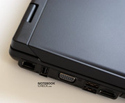 Auch das Clamshell Design erinnert an diese.
