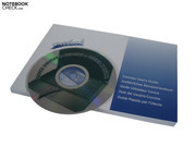Schenker legt dem Notebook ein Handbuch und eine Treiber &- Tool-DVD bei.