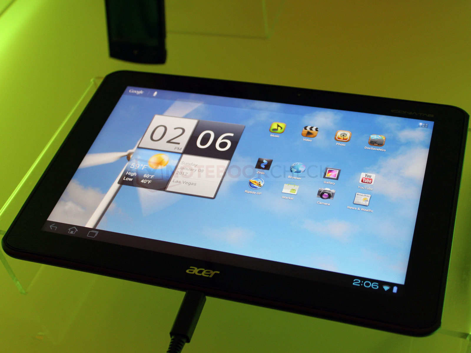 Acer Iconia Tab A700 en el #CES2012