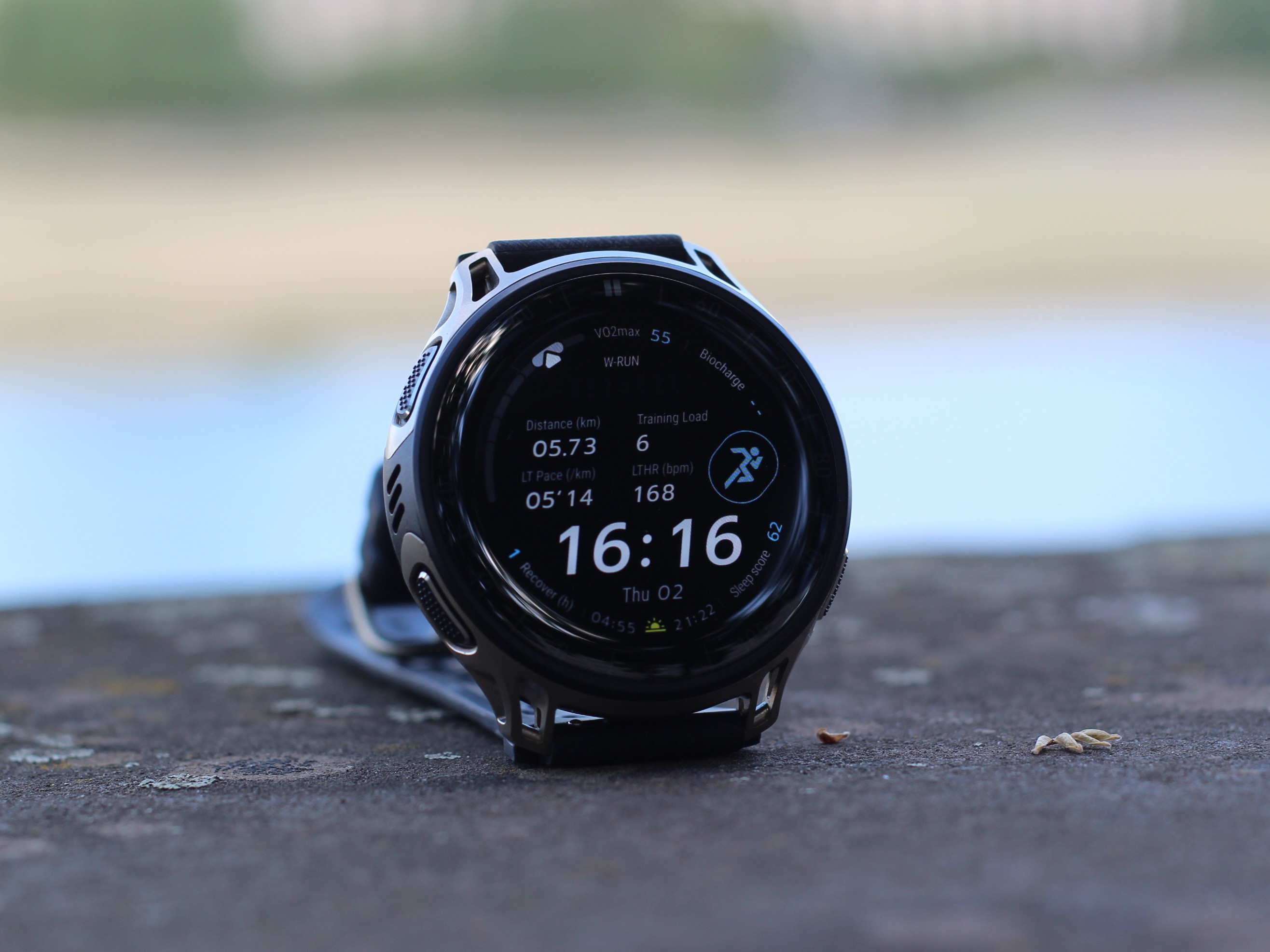 Titan-Smartwatch im Test: Amazfit Cheetah 2 Pro überzeugt trotz kleinem Design-Fauxpas