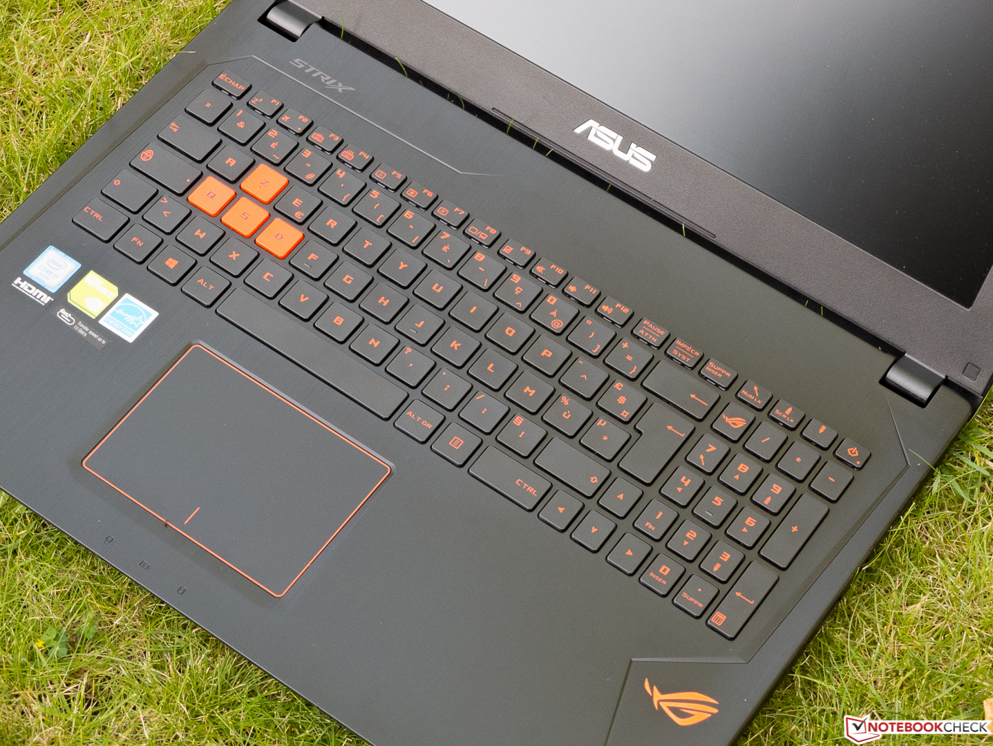 Test Asus ROG Strix GL502VS Notebook - Notebookcheck.com Tests