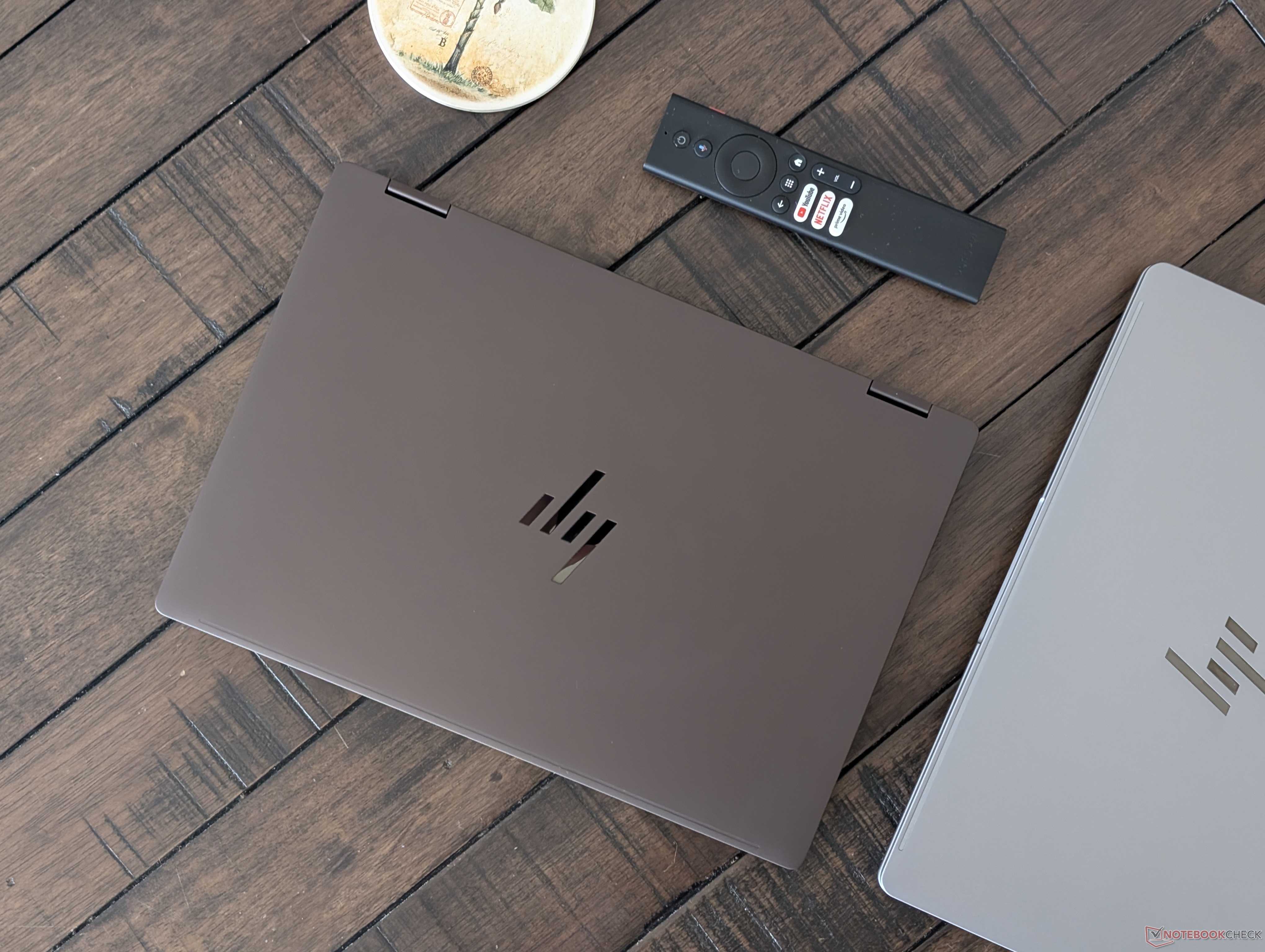 HP OmniBook X Flip 14 im Test: Flexible Leistung mit AMD Zen 5
