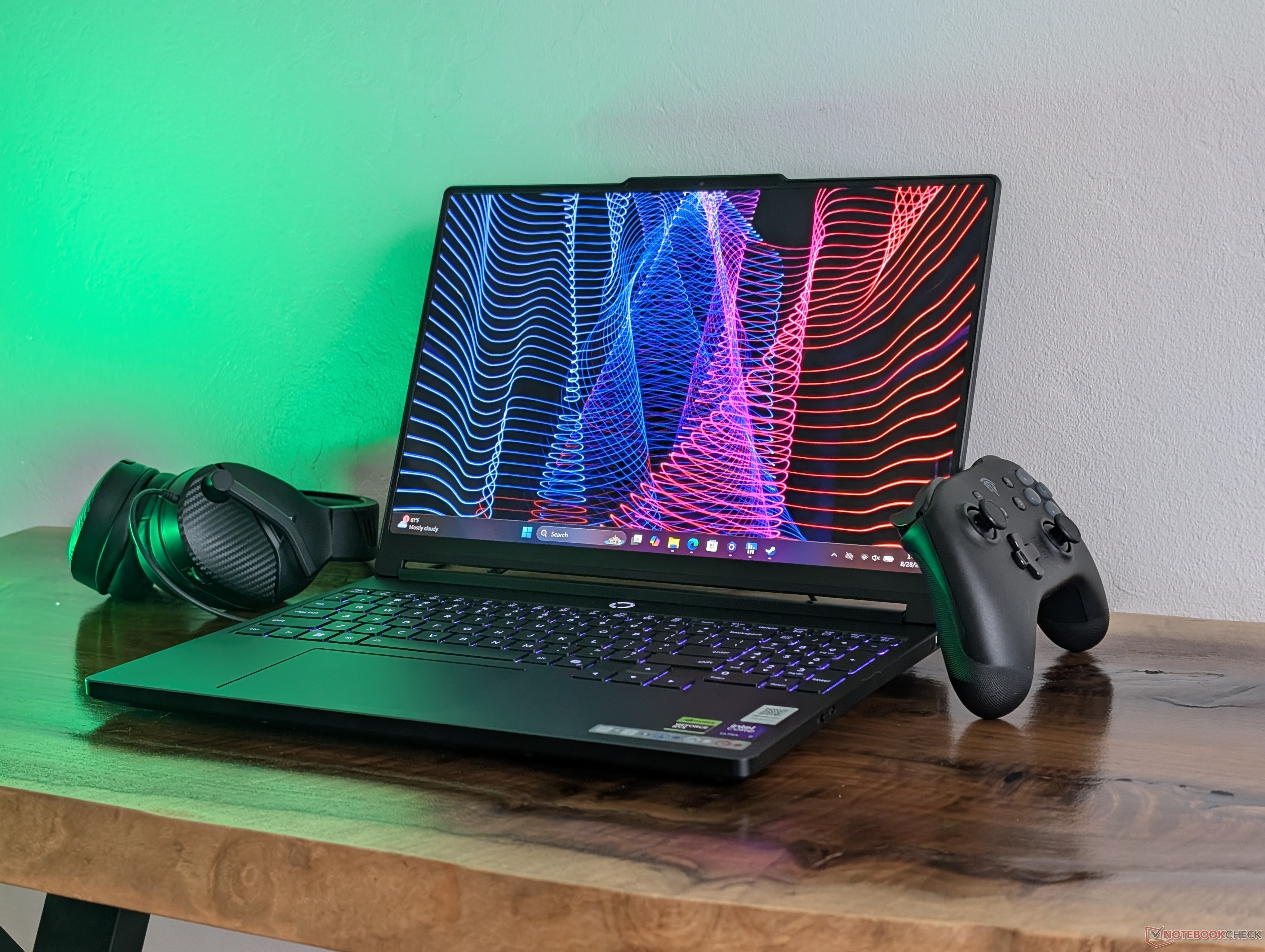 Testbericht zum Lenovo Legion 5 15IAX11: Optimiert für Gaming mit 1440p