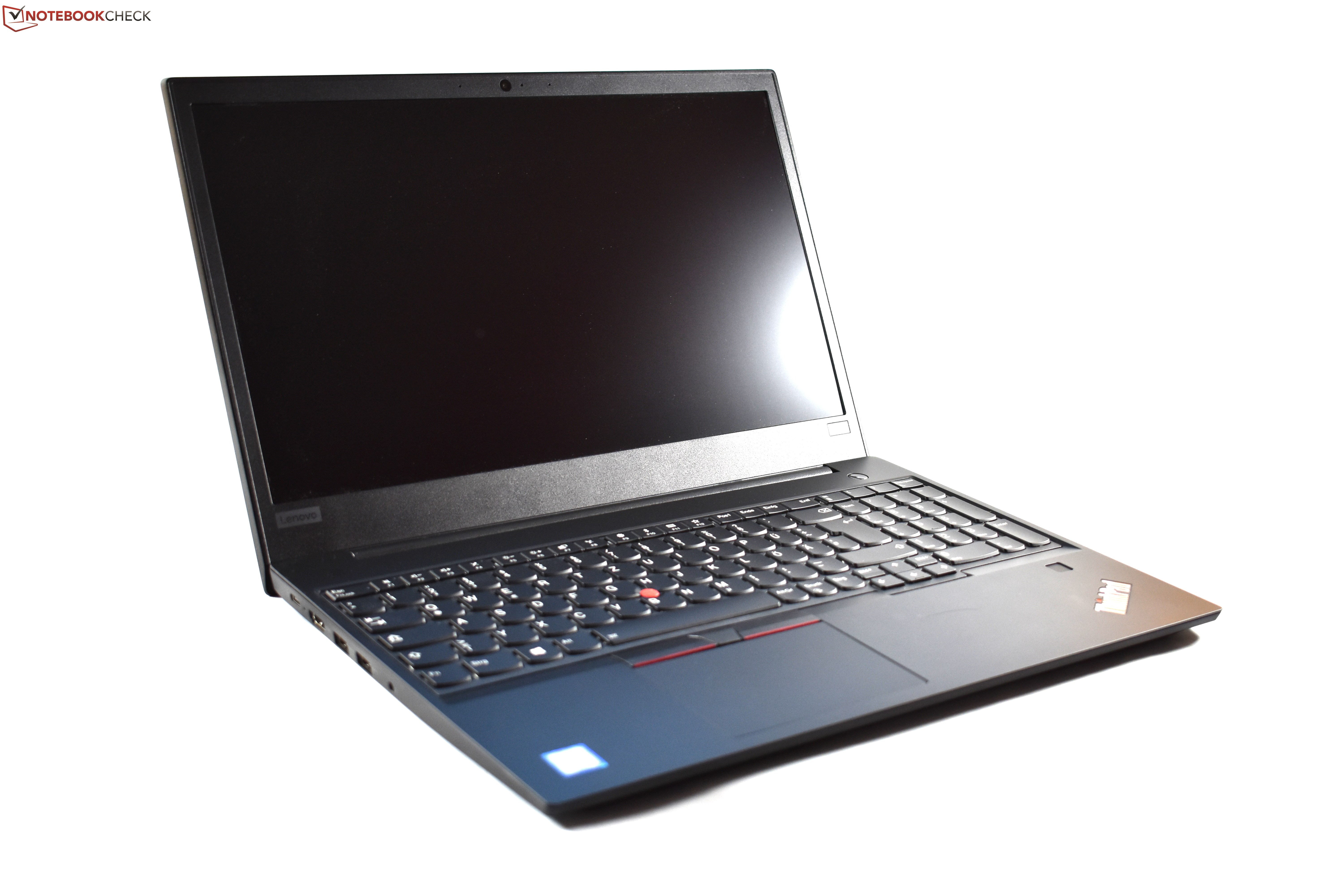 Test Lenovo ThinkPad E590 (i7-8565U, UHD 620, FHD) Laptop