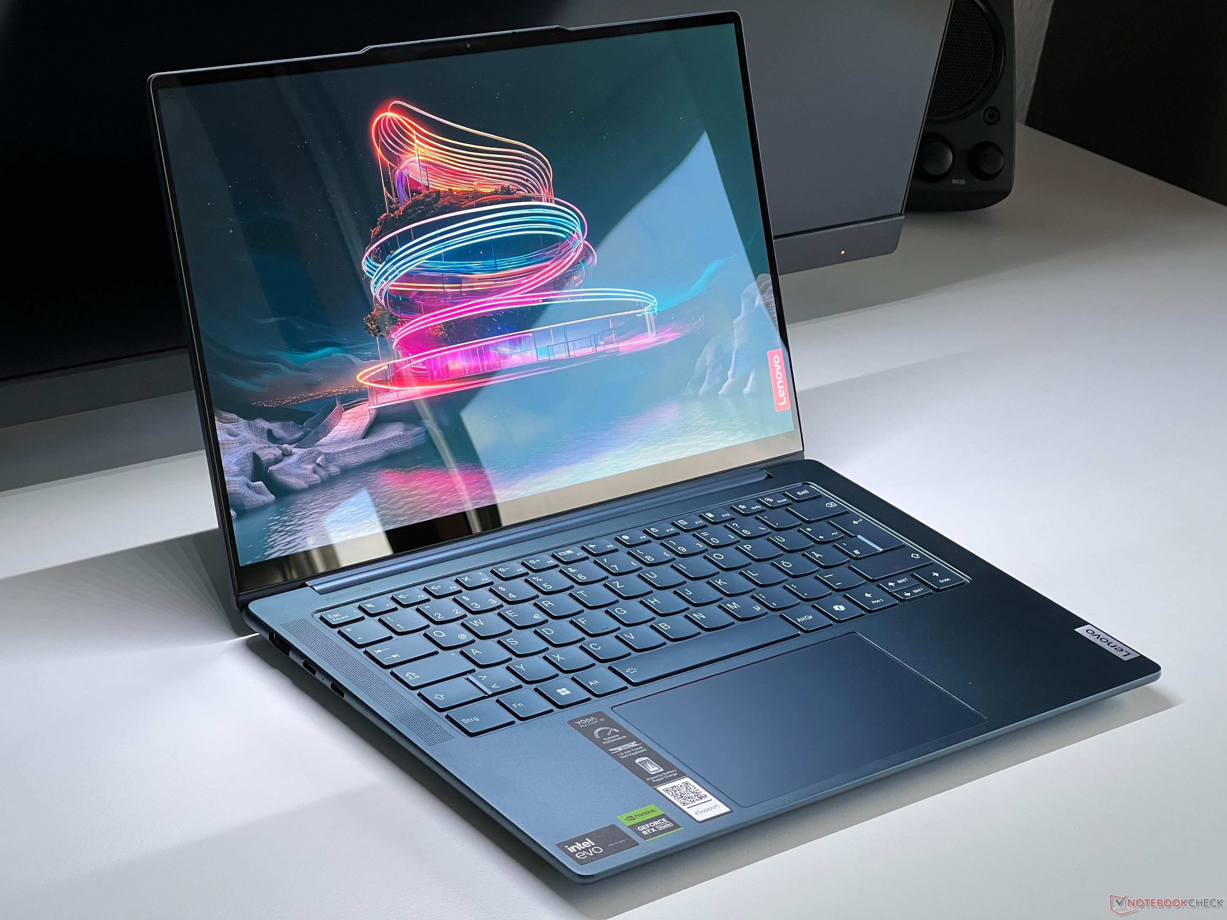 Test Lenovo Yoga Pro 7 14 - Multimedia-Notebook mit 120-Hz-OLED