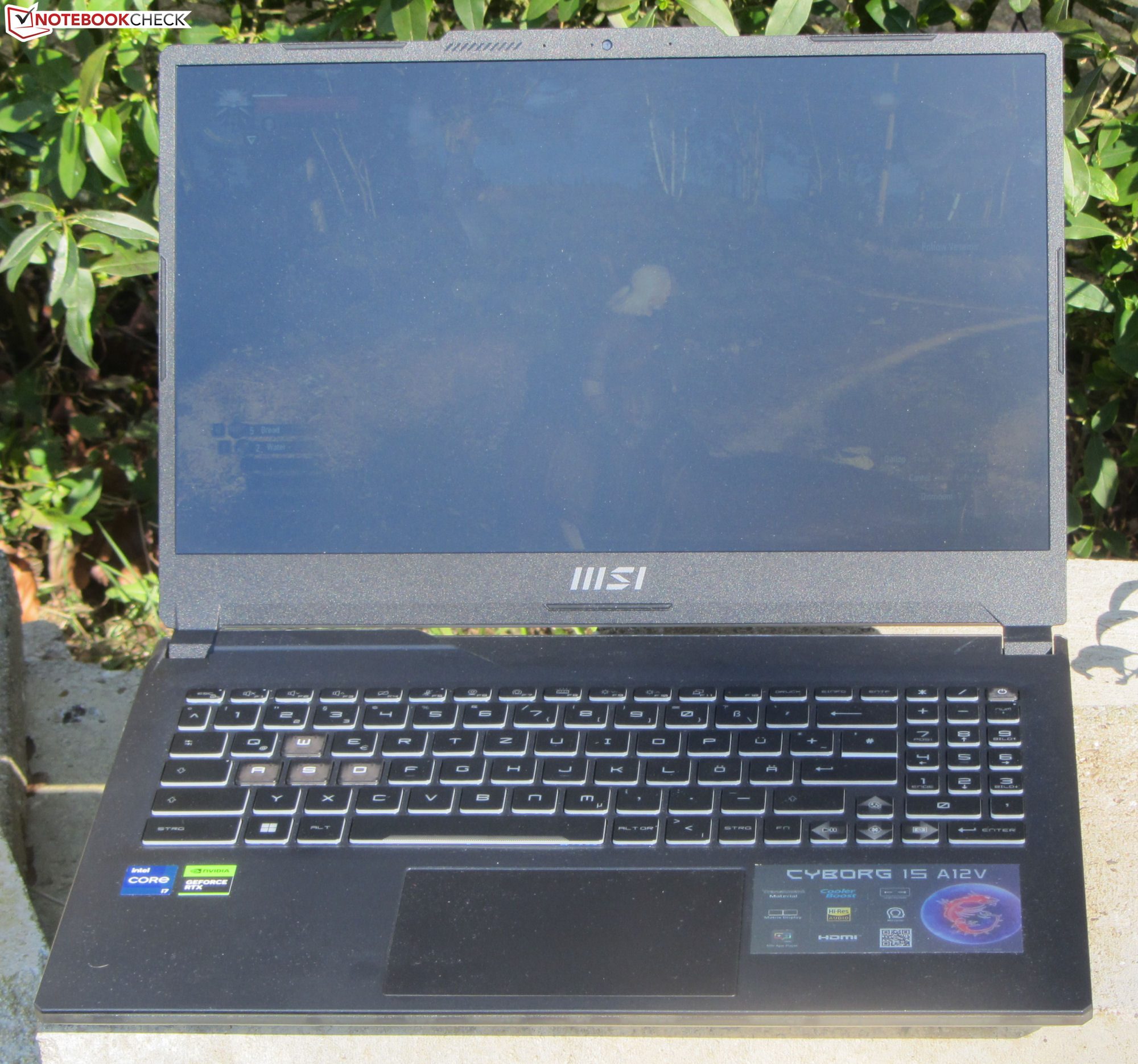 MSI Cyborg 15 A12VF im Test: Gaming-Notebook mit Low-Power-RTX-4060 ...