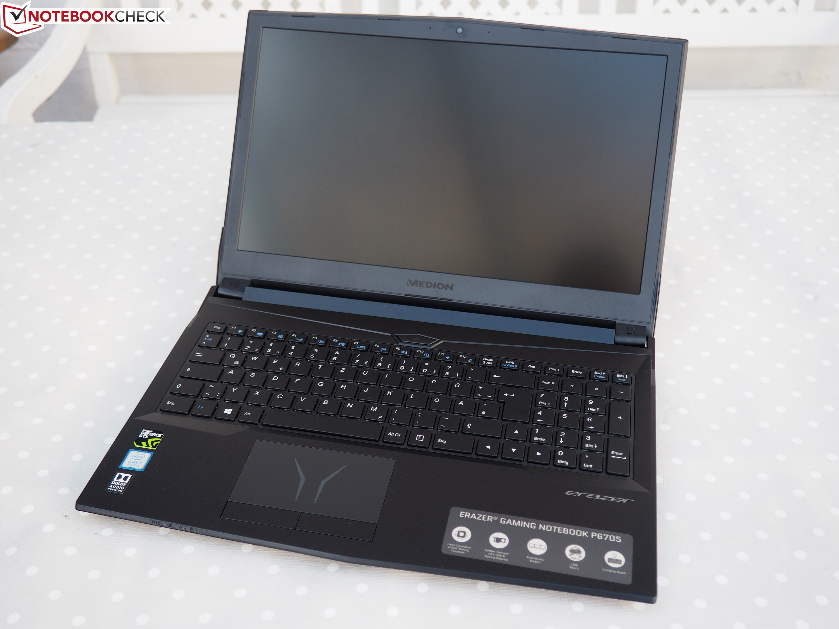 Medion Erazer P6705 full resolution