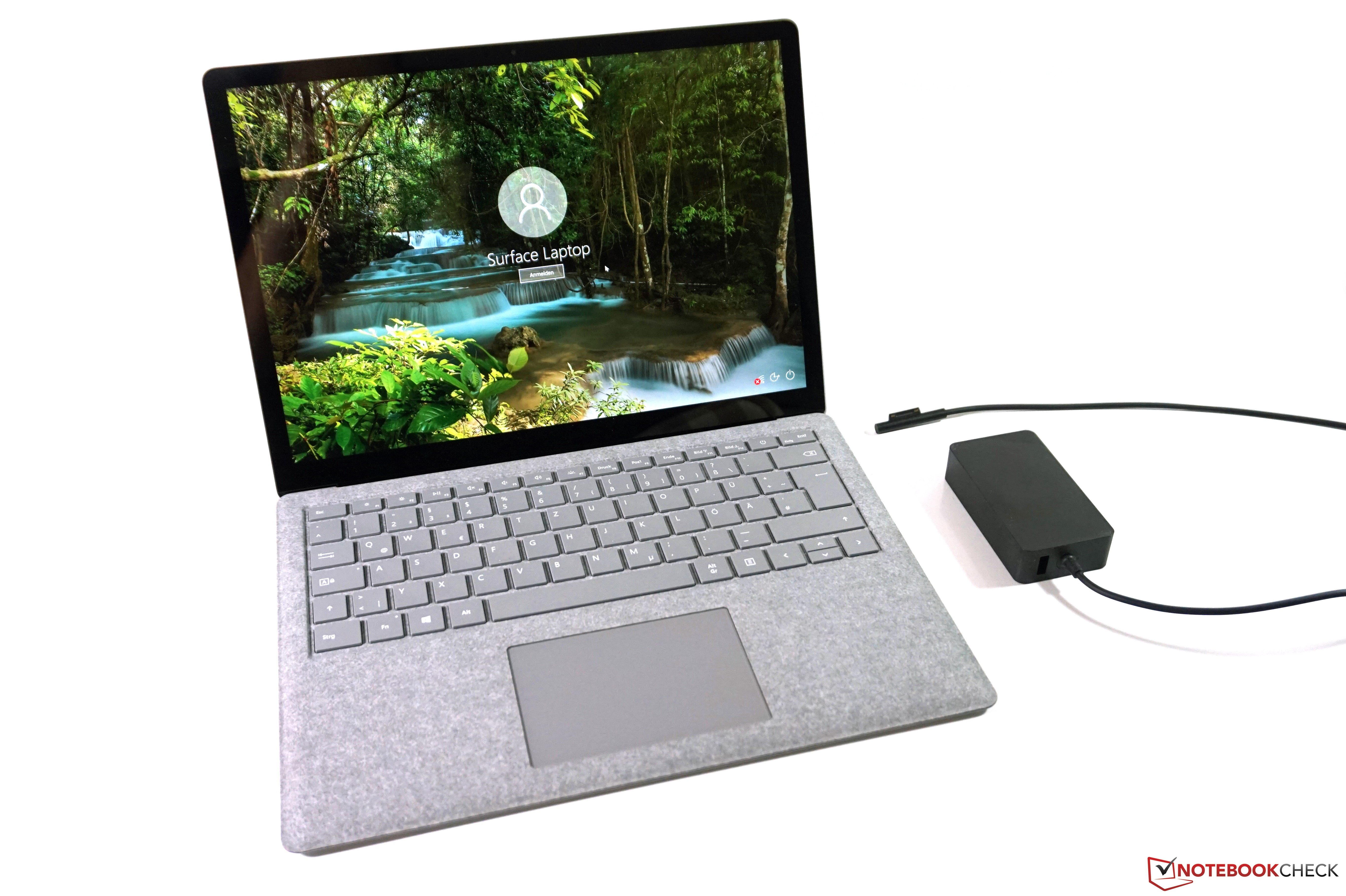 Test Microsoft Surface Laptop 2 (Core i5, 256 GB) Laptop