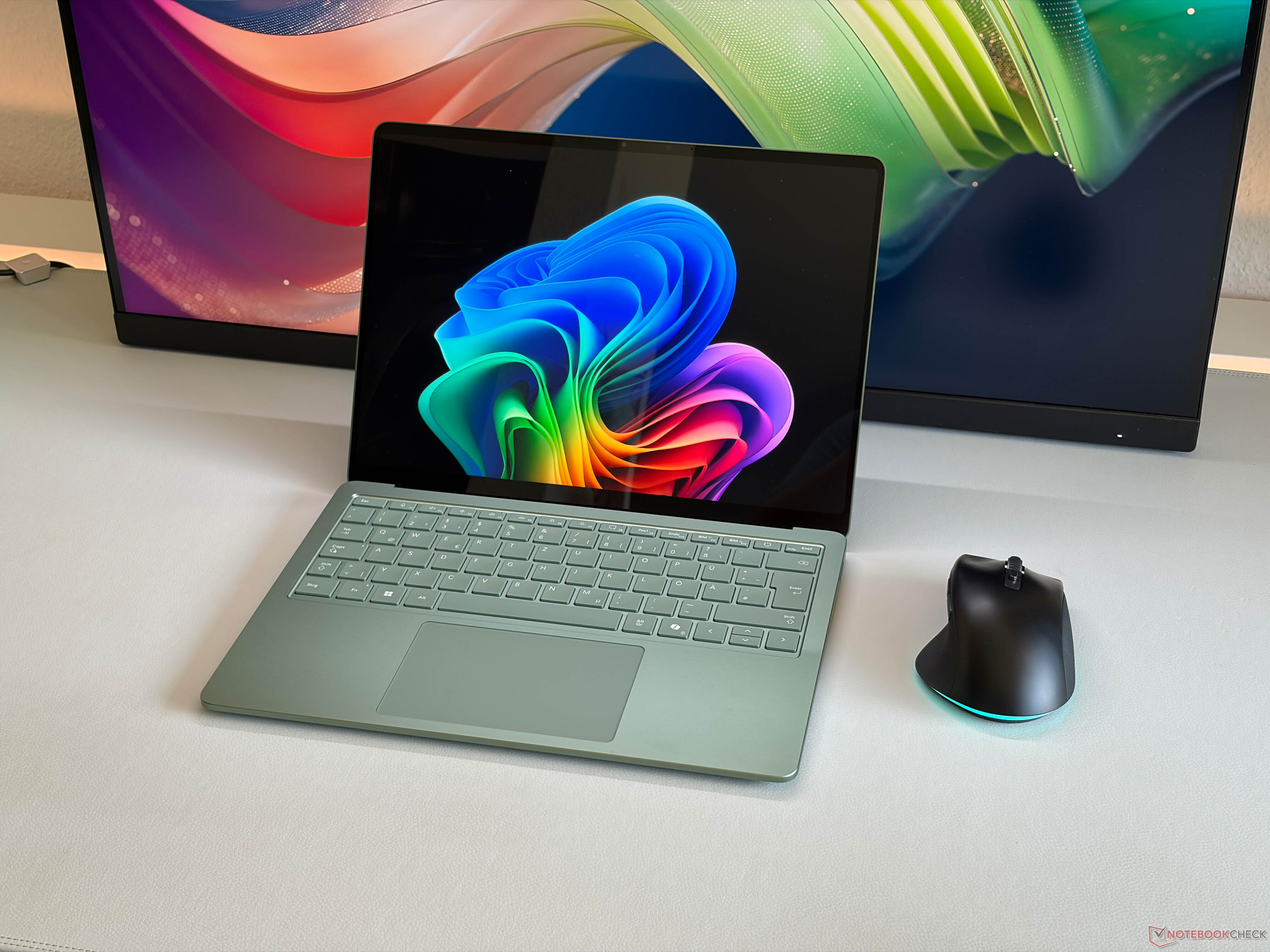Der Snapdragon X2 Plus ist deutlich schneller – Microsoft Surface Laptop 13,8 2026 im Test