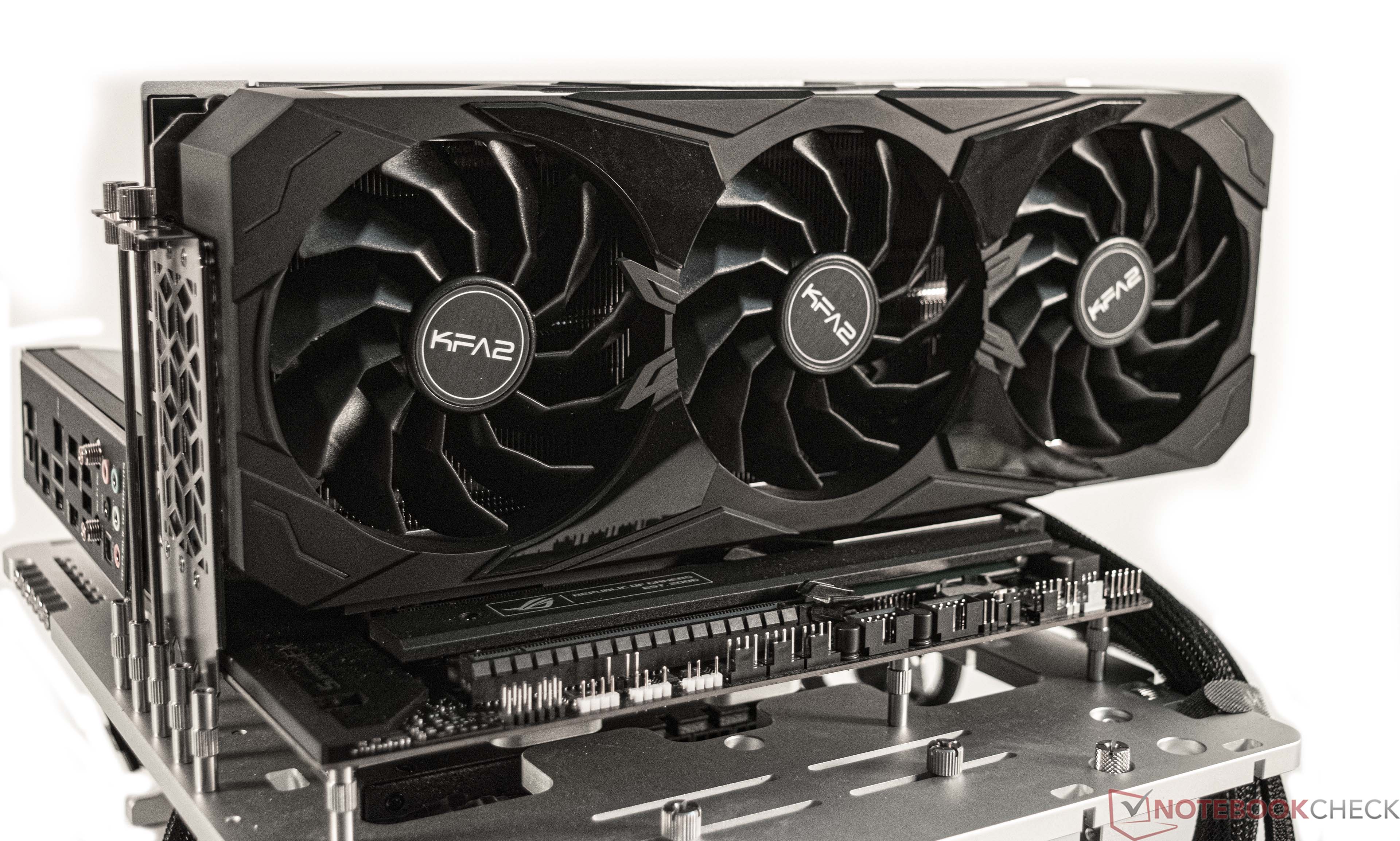 KFA2 GeForce RTX 4090 SG in Test: Unparalleled 4K Gaming with Nvidia’s New Flagship