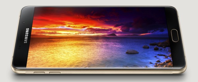 Das Samsung Galaxy A9 (Bild: Samsung)