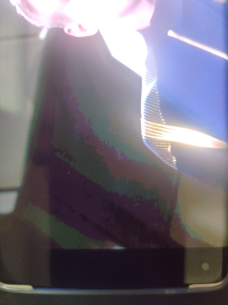 OnePlus 8 Pro Black Crush DisplayProblem dürfte ein Hardwarefehler