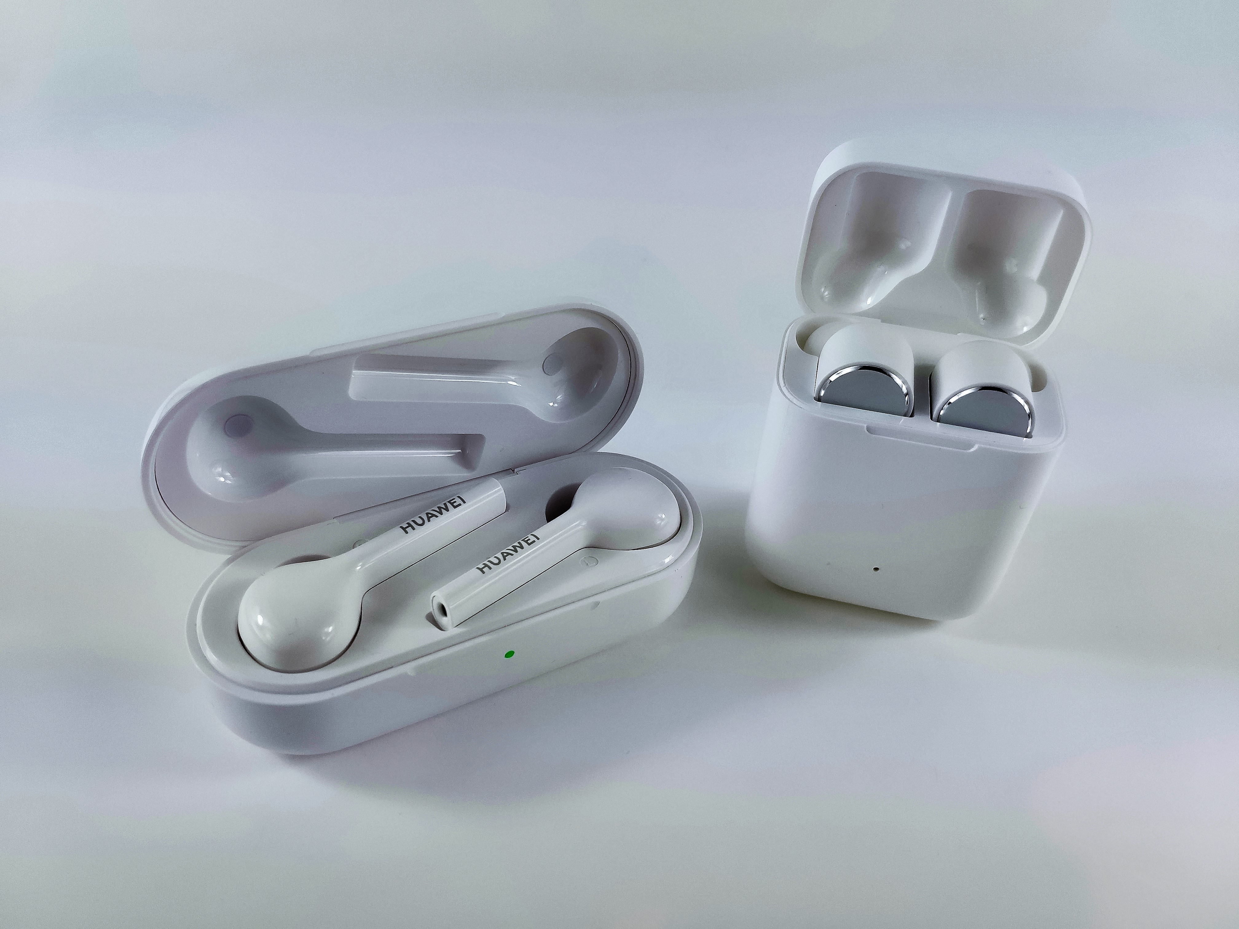True-Wireless-In-Ear-Kopfhörer im Test: Huawei FreeBuds Lite vs. Xiaomi Mi  Airdots Pro - Notebookcheck.com News