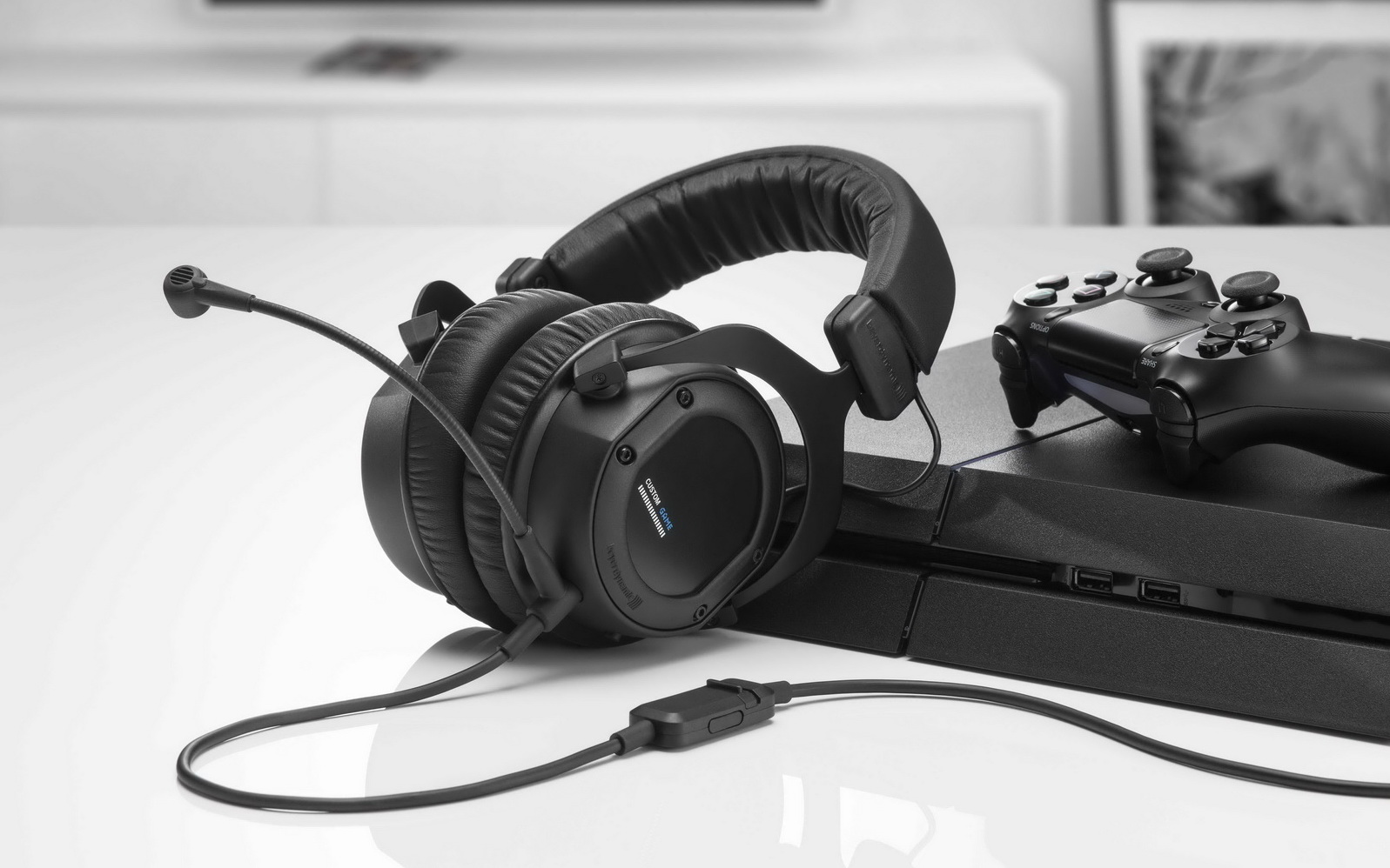 CES 2017 beyerdynamic zeigt GamingHeadsets Custom Game und MMX 300