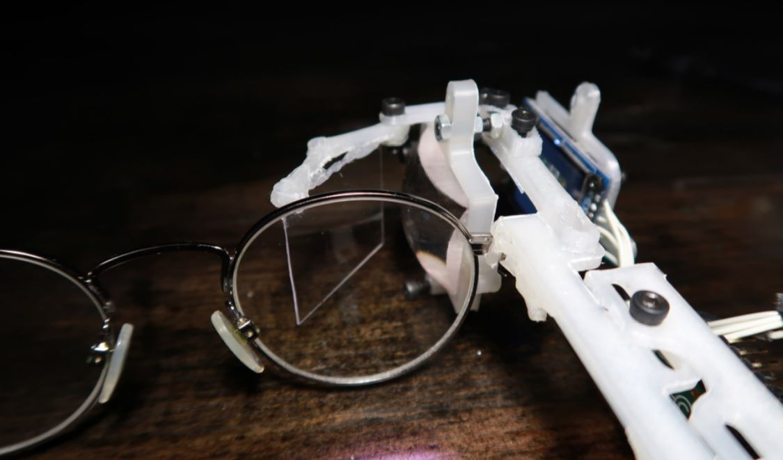 Smart Glasses: Mit dem Raspberry Pi kann man sich eine smarte Brille mit  Handerkennung selber bauen -  News