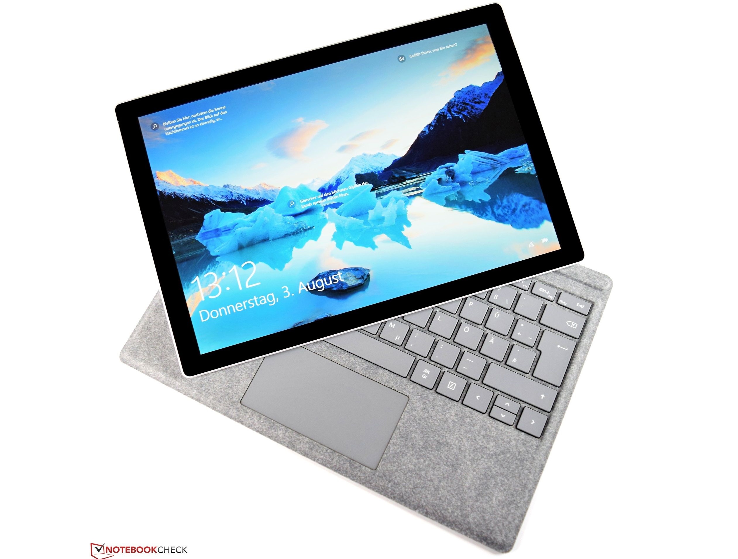 Lüfterloses Microsoft Surface Pro 5 mit Intel Core i5 und Type 