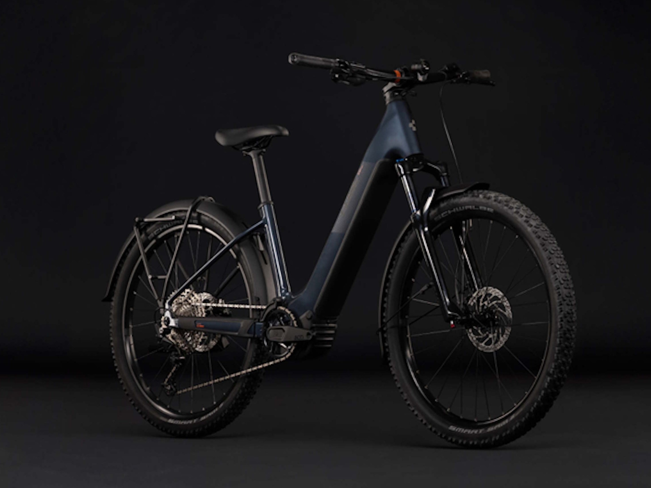 Über Stock und Stein mit Tiefeinstieg: Neues, alltagstaugliches E-MTB bringt 120-Nm-Bosch-Motor