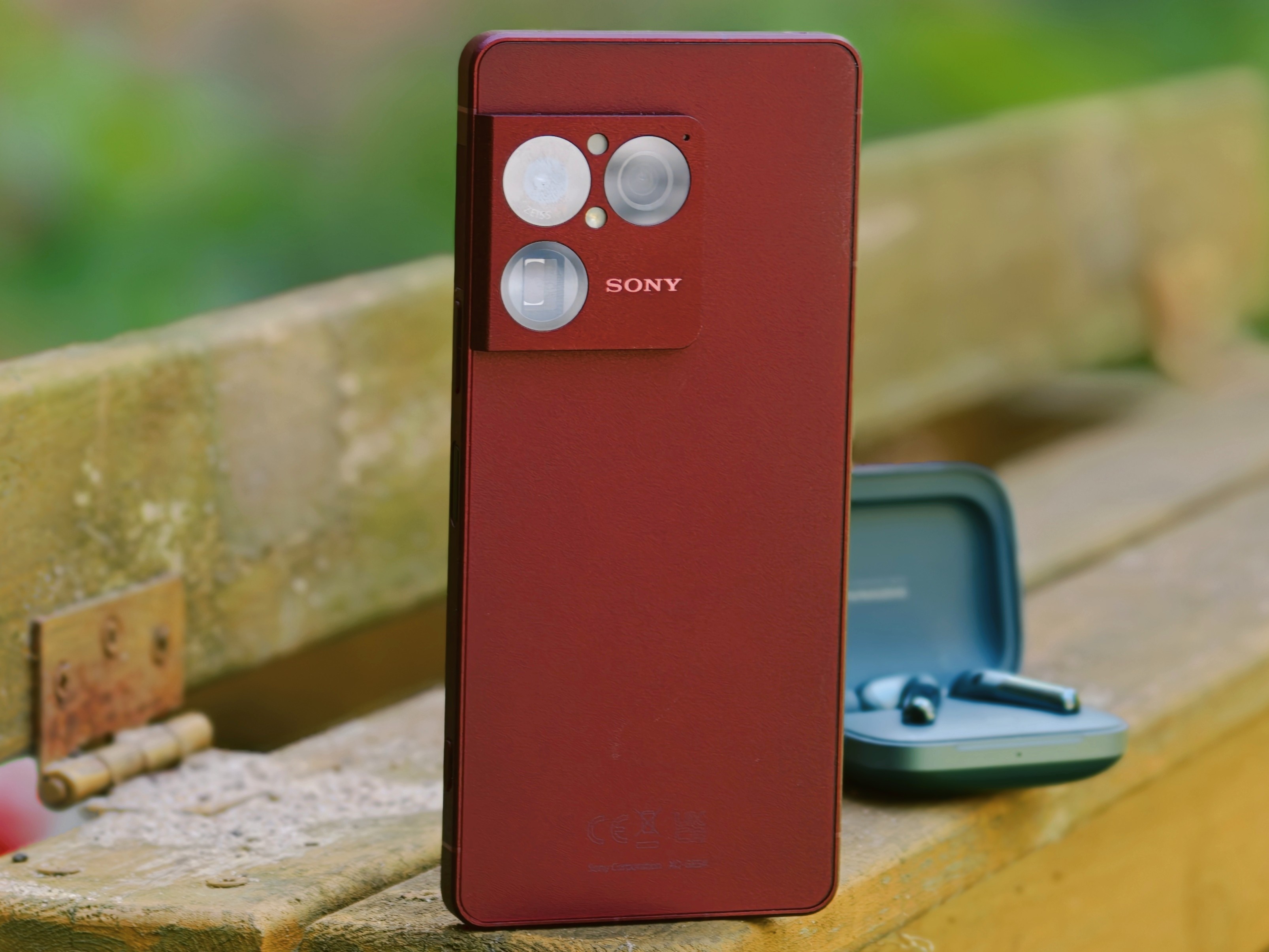 Mainstream oder Nische? Sony kann sich bei seinem Top-Smartphone nicht entscheiden