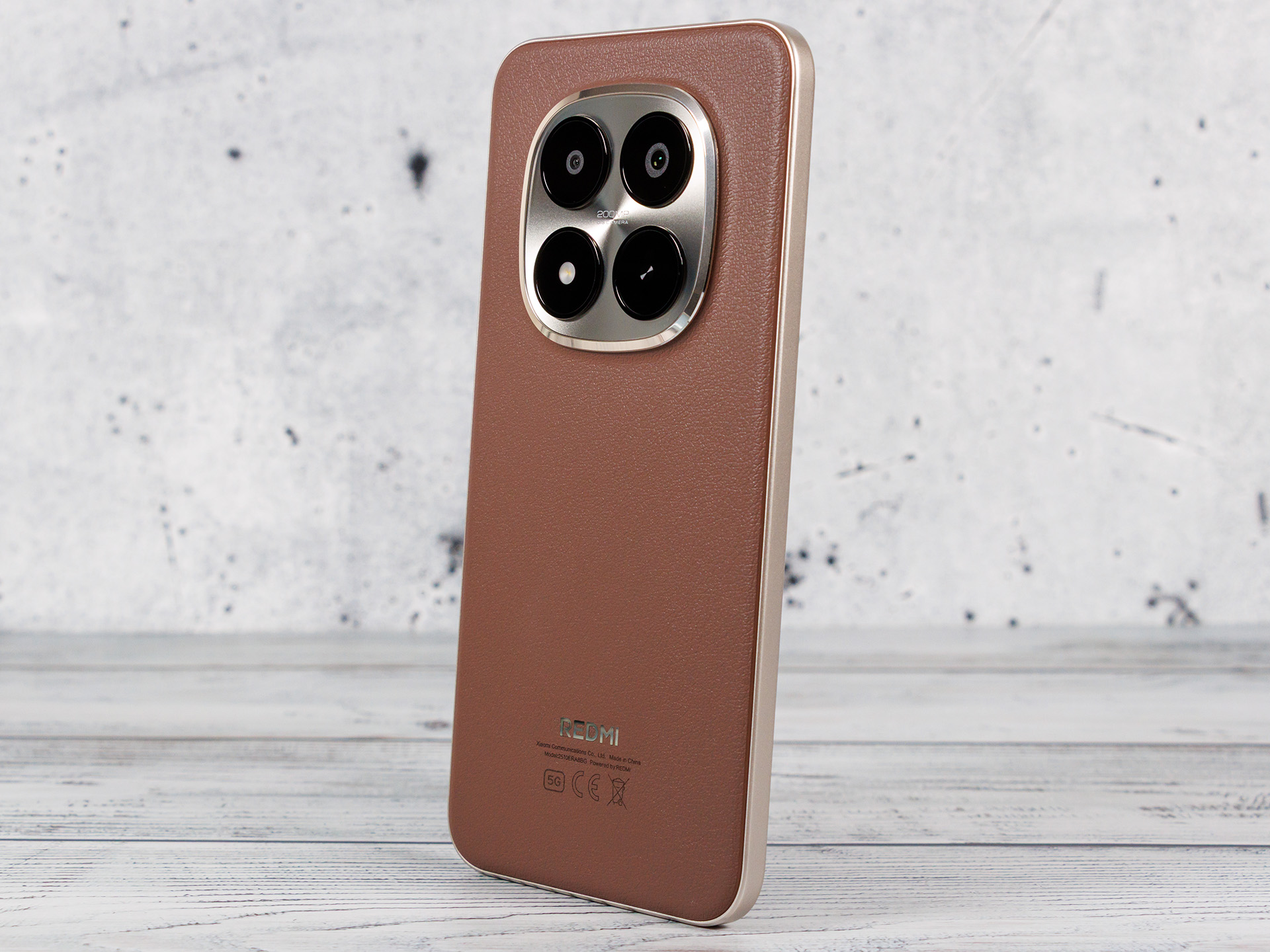 Fitudoos Hoesje voor Xiaomi Redmi Note 15 Pro 4G, robuuste PC-achterkant, schokbestendige TPU-rand, militaire bescherming, magnetisch, anti-geel, stootvaste telefoonhoes, transparant