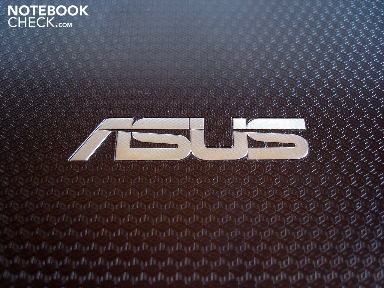 Наклейка asus. Наклейка асус. Наклейка ASUS логотип. Наклейки на ноутбук ASUS. Наклейки асус ТАФ.