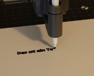 Der Bambu Lab A2L wird mit einem Zusatzteil zum Plotter