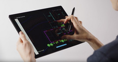 Seit der zweiten Generation gibt es erstmals wieder ein Surface Pro in Schwarz. (Bild: Microsoft)