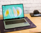 Das Huawei MateBook ist ein 14-Zoll-Laptop mit 120Hz-OLED-Display und schickem Aluminiumgehäuse