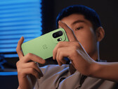 Das Display des OnePlus 16 soll ein neues BOE-X4-Leuchtmaterial verwenden, das gemeinsam von OnePlus und BOE entwickelt wurde.