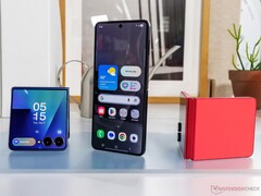 Das Galaxy Z Flip7 soll 500.000 Falt-Zyklen überstehen. (Bildquelle: Notebookcheck)