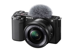 Die abgebildete Sony ZV-E10 Vlogging-Kamera erhält offenbar bald ein teureres Schwester-Modell. (Bild: SonyAlphaRumors)
