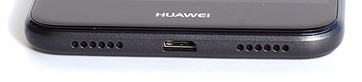 unten: USB-2.0-Anschluss