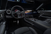 Das neue Mercedes-AMG GT 4-Türer Coupe nutzt als erstes Serien-EV drei revolutionäre Axial-Fluss-Motoren für eine Spitzenleistung von bis zu 1.169 PS.