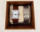 Timex hat gemeinsam mit Matt Hranek eine neue Dresswatch herausgebracht