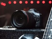 Die Canon EOS R5 Mark II ist deutlich schneller als noch die EOS R5 der ersten Generation. (Bildquelle: Canon)
