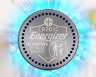 Energizer will Knopfbatterien kindersicherer machen.