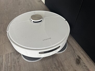 Ohne MopExtend bleibt ein nicht gewischter Streifen zurück