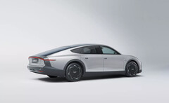 Der Lightyear 0 lädt sich dank Solarzellen selbst wieder auf. (Bild: Lightyear)