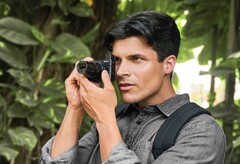Das neueste Mitglied der RX100-Familie beeindruckt vor allem durch seine Geschwindigkeit. (Bild: Sony)