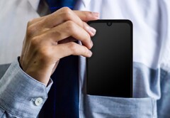 Mit einem 5,7 Zoll Display gehört das Sharp Aquos Wish 3 zu den kompaktesten Smartphones, die dieses Jahr vorgestellt wurden. (Bild: Sharp)
