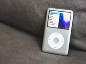 Die Benutzeroberfläche des iPod Classic samt Click Wheel sorgt nach wie vor für Nostalgie unter Apple-Kunden. (Bild: Andres Urena)